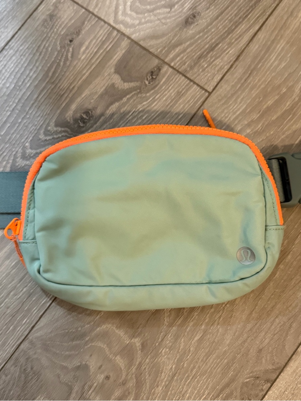 lululemon Mint Green Waist Pack with Bright Orange Trim